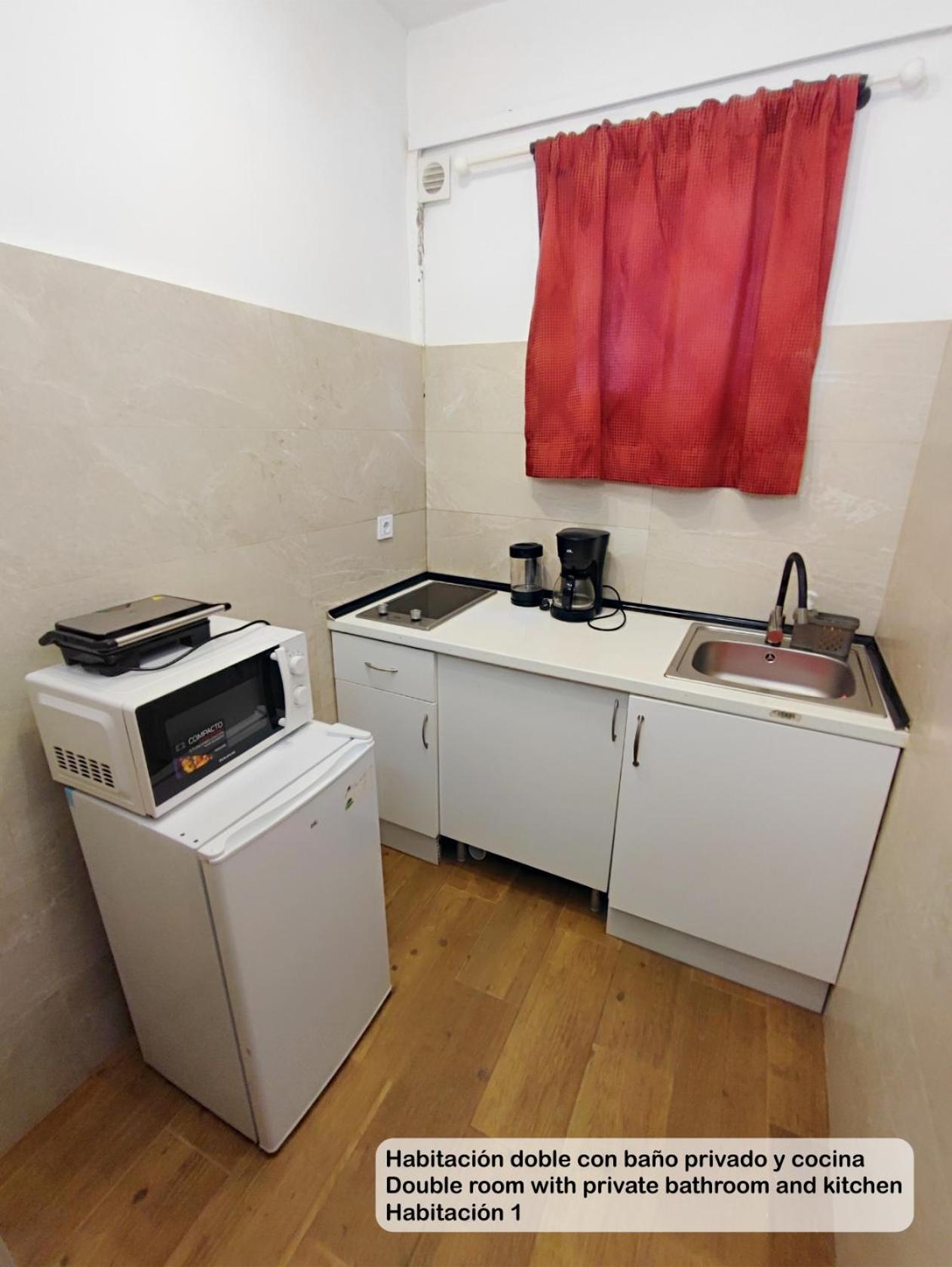 Madrid Centro Rooms Exterior photo